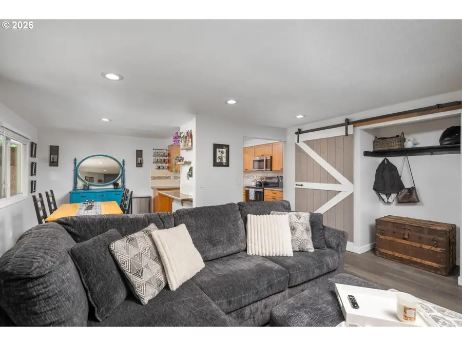 18107 SW Monte Verdi Blvd, Beaverton, OR 97007 - #3