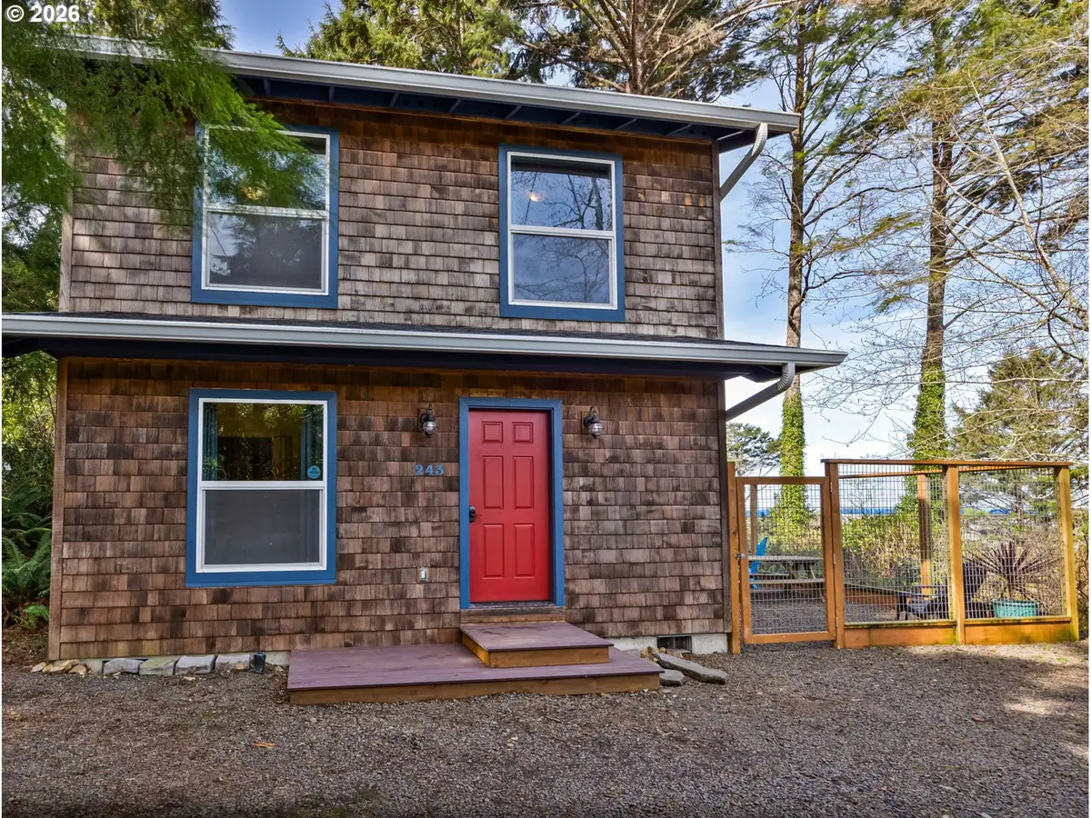 243 S Grayling St, Rockaway Beach, OR 97136 - #1