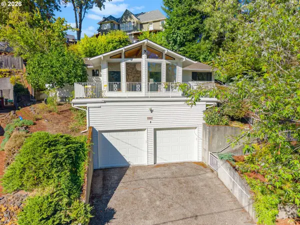 2345 NE Ridgewood Dr, Portland, OR 97212