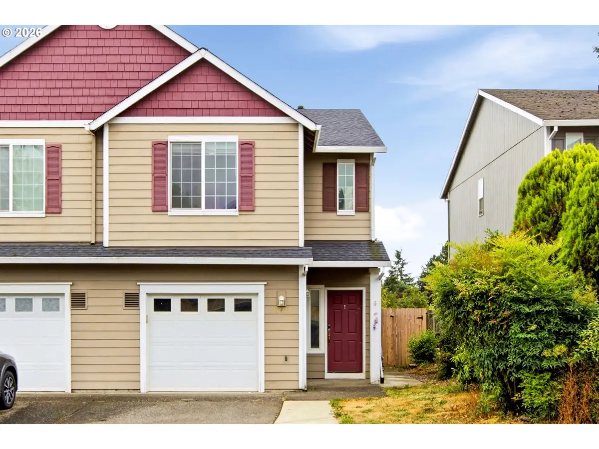 35477 Oakwood Dr, Saint Helens, OR 97051 - #1