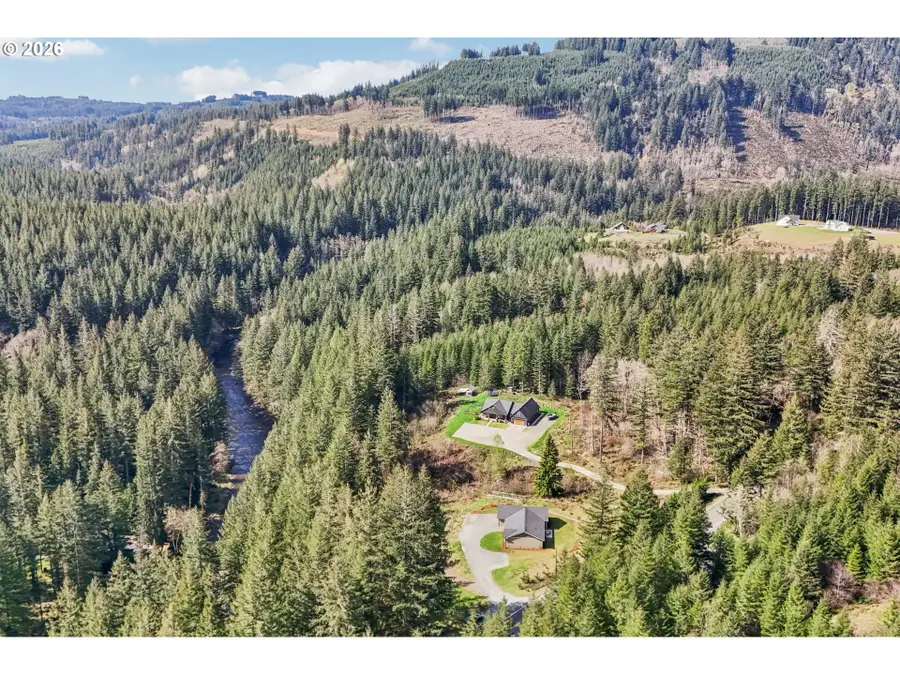 30307 NE Sunset Falls Rd, Yacolt, WA 98675 - #2
