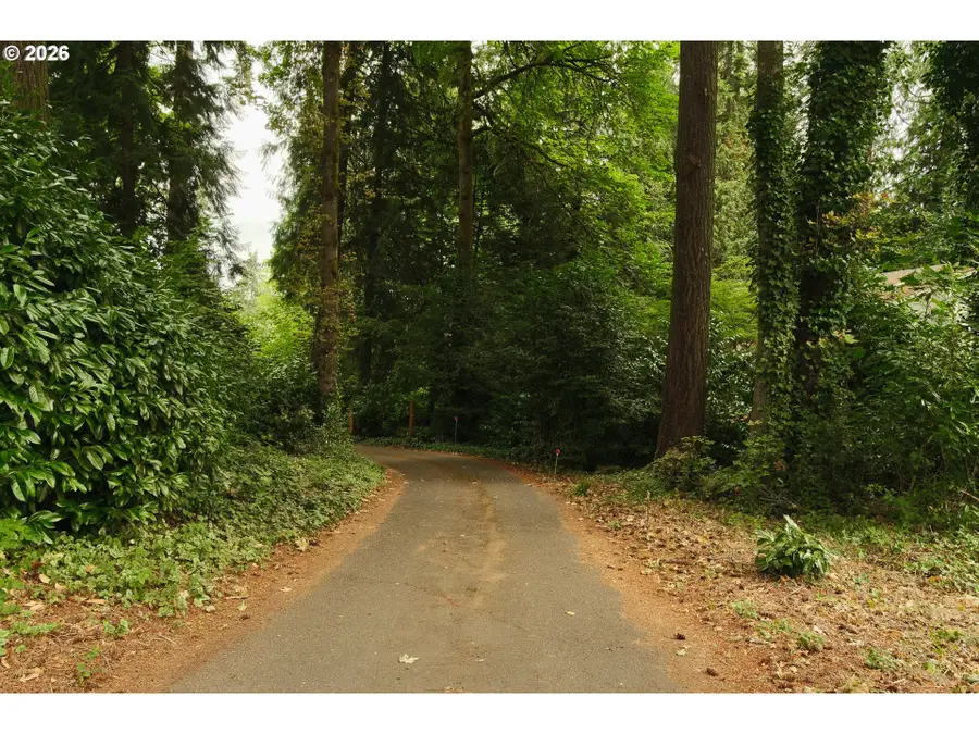 5017 SE Aldercrest Rd, Milwaukie, OR 97222 - #3
