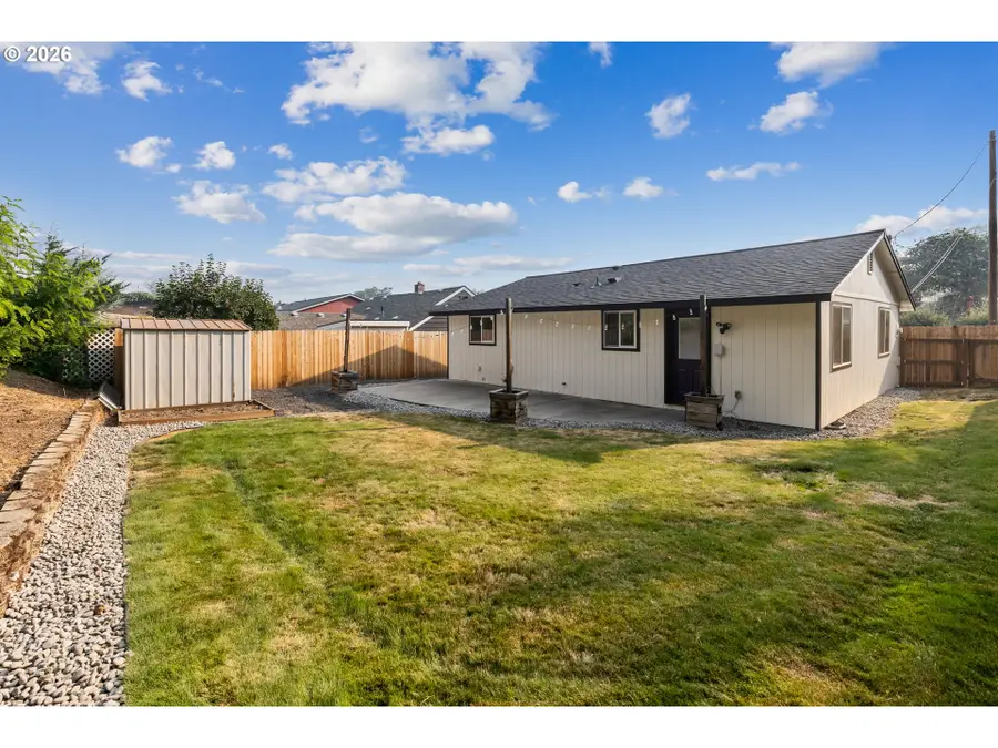 721 SE 9th St, Pendleton, OR 97801 - #3