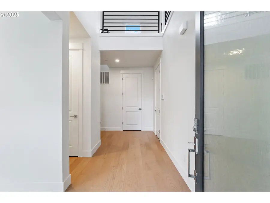 386 W Fir Loop, Washougal, WA 98671 - #2