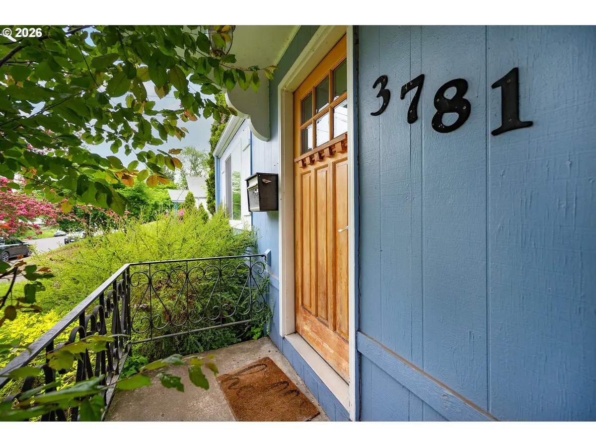 3781 Kincaid St, Eugene, OR 97405 - #1