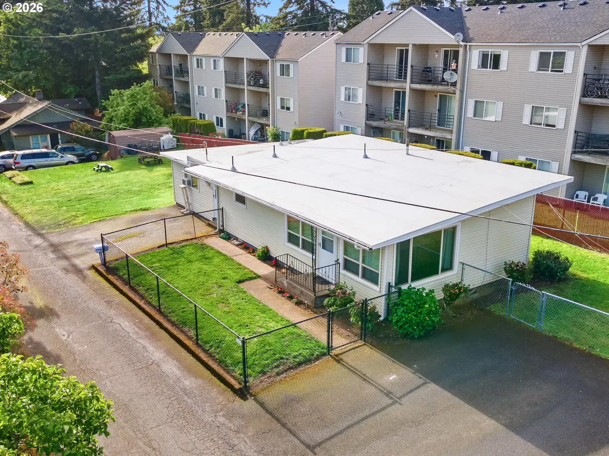 2216 E 18th St, Vancouver, WA 98661 - #1