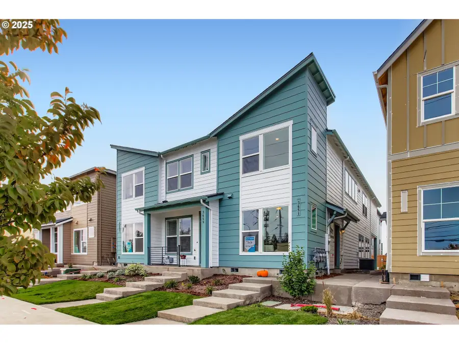 3659 SW 209th Ave, Hillsboro, OR 97123 - Image #2