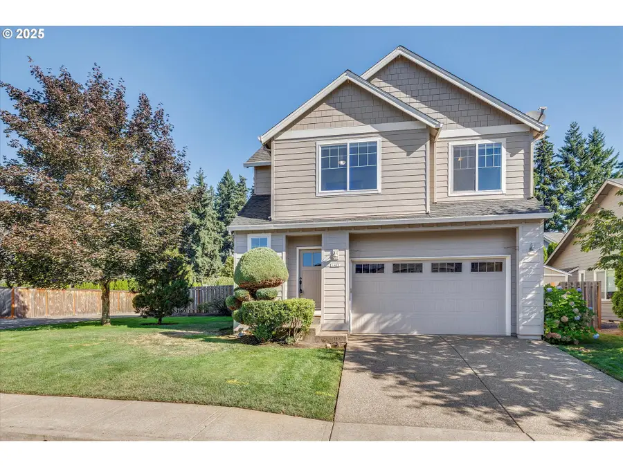 1422 NE 18th Pl, Canby, OR 97013 - #2