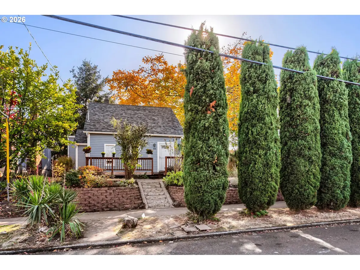 4830 SE Gladstone St, Portland, OR 97206 - #1