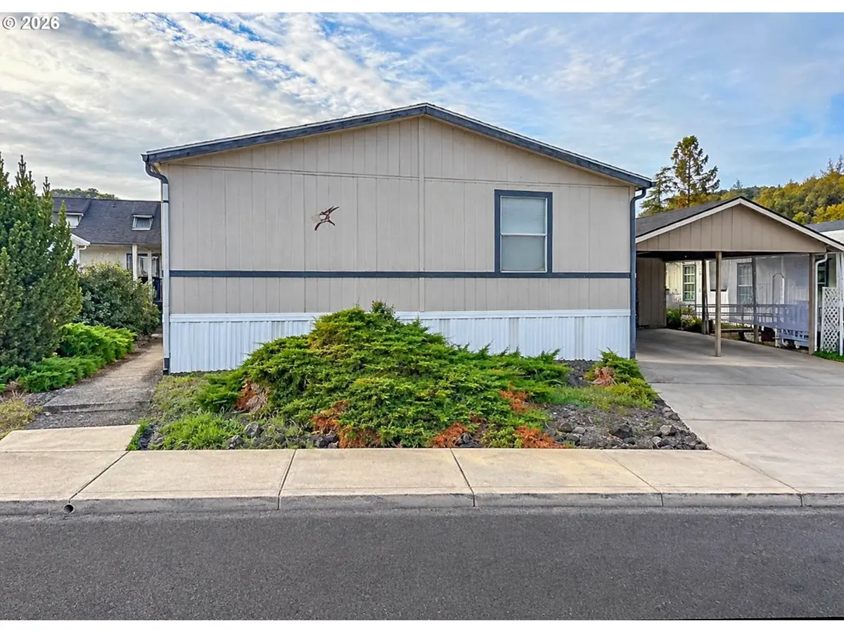 7 Mary Ann Ln, Roseburg, OR 97470 - #1