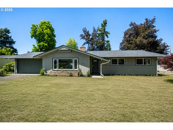 248 Hayes Ave, CottageGrove, OR 97424