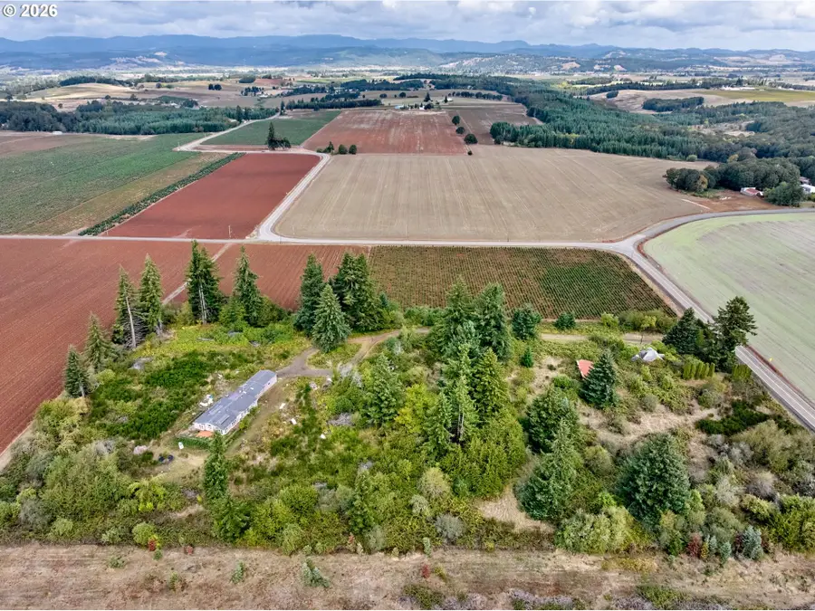 7065 Red Prairie Rd, Sheridan, OR 97378 - #2