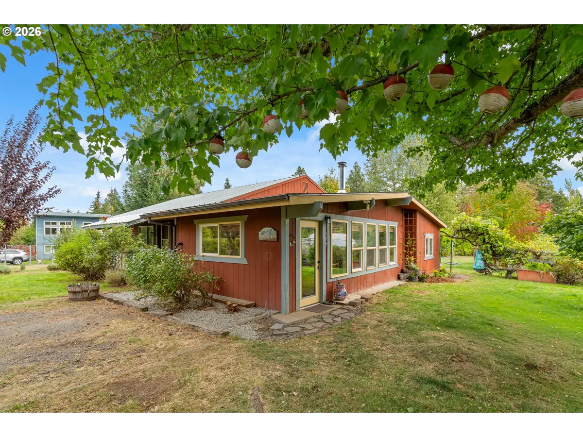 1395 Rockford Rd, Hoodriver, OR 97031 - #1