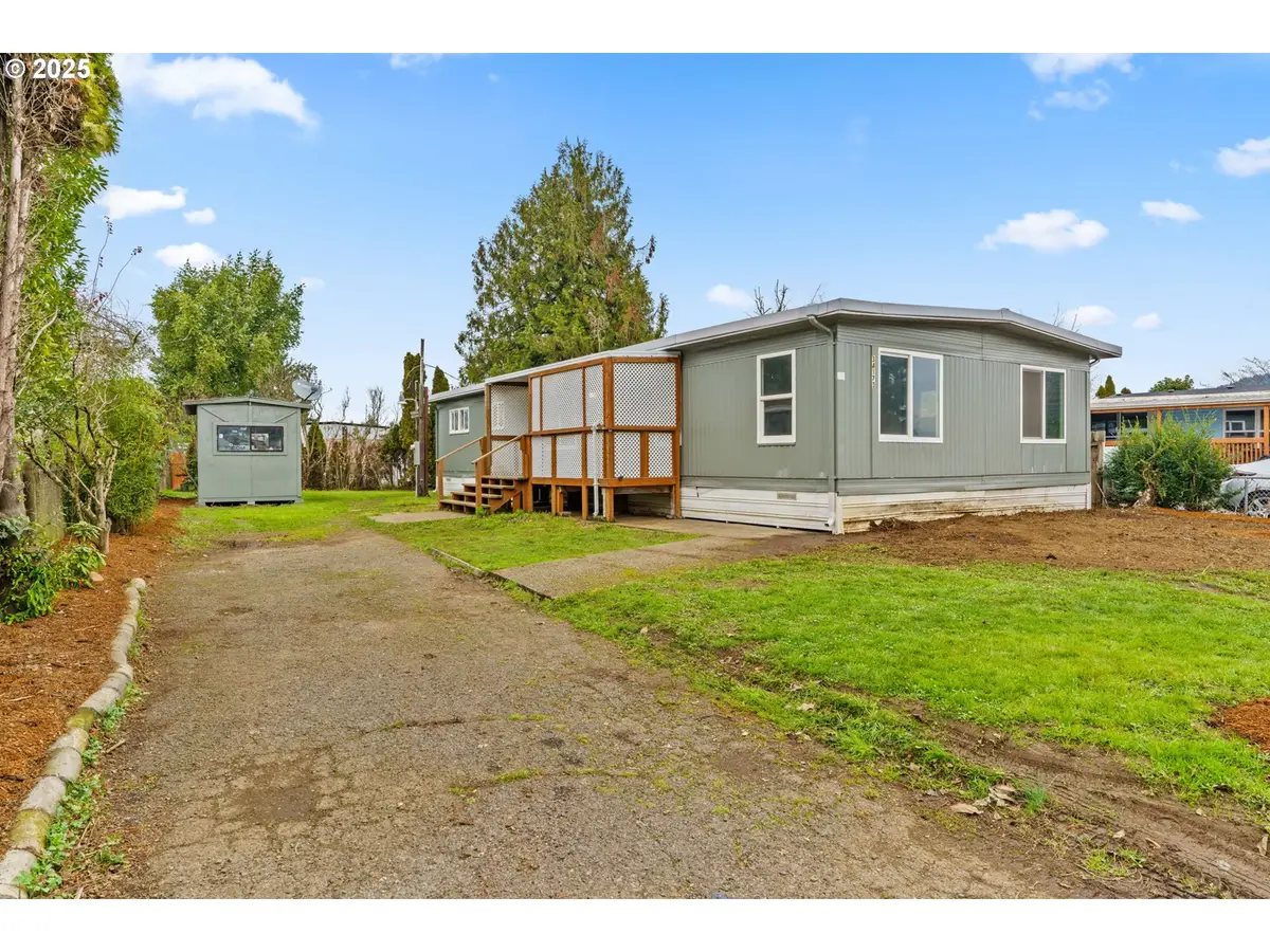 34173 El Roble Ave, Eugene, OR 97405 - Image #1