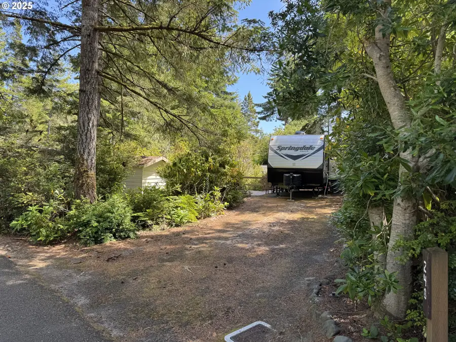 248 Horseshoe Bend, Florence, OR 97439 - #2