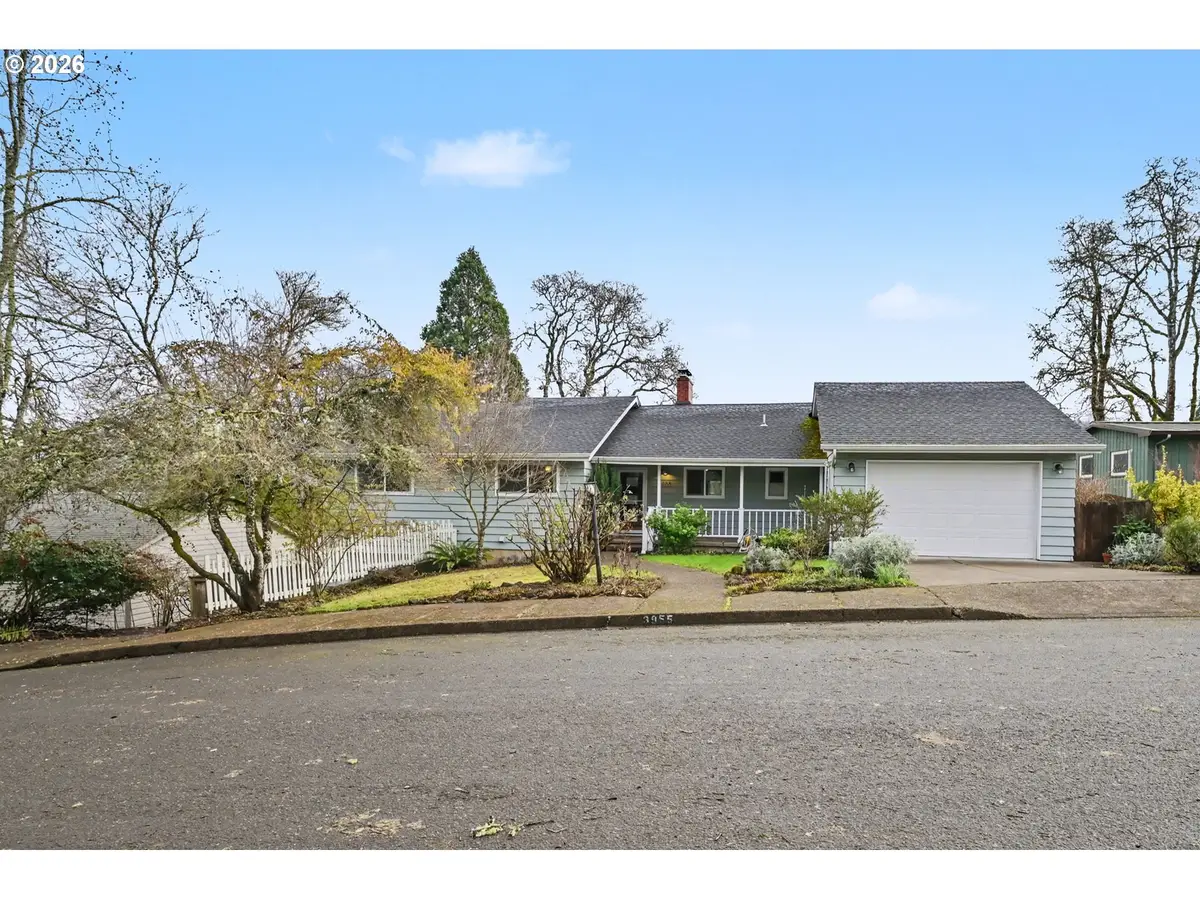 3855 Ferry St, Eugene, OR 97405 - Image #1