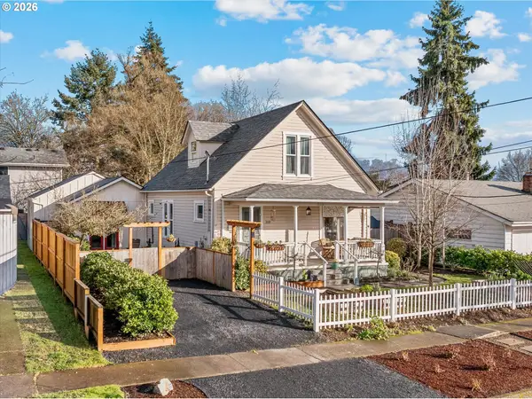 310 N School St, Newberg, OR 97132