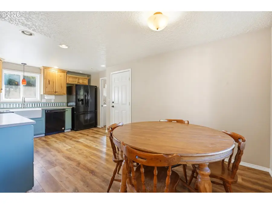 1764 SW Almond Ct, McMinnville, OR 97128 - #2