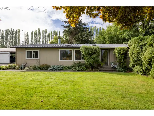 2760 Odell Hwy, HoodRiver, OR 97031