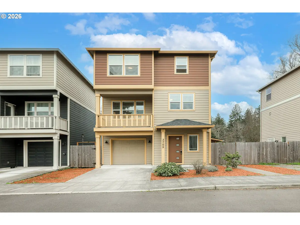 3705 SE 107th Ave, Portland, OR 97266 - #1