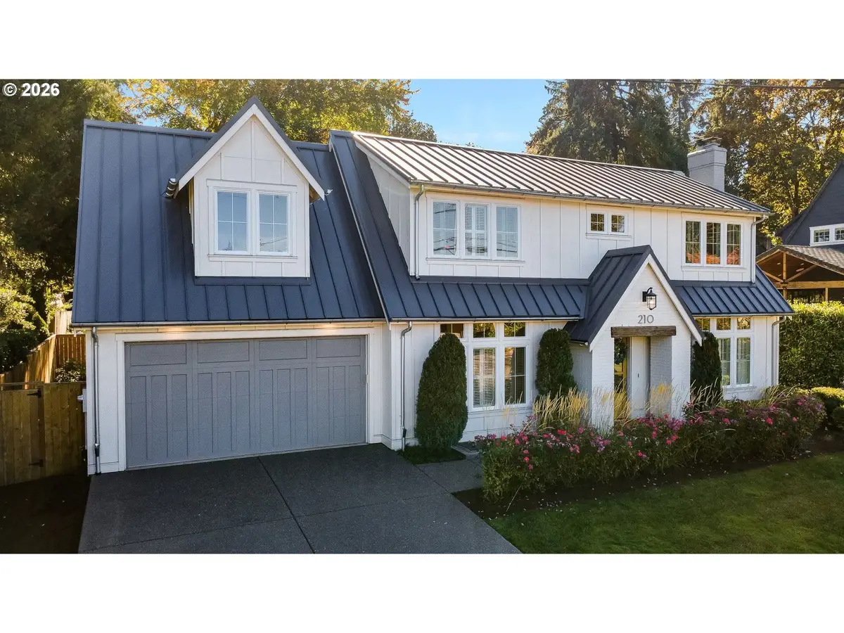 210 Northshore Rd, Lake Oswego, OR 97034 - #1