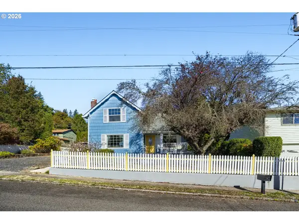 323 NW 17th Ave, Camas, WA 98607