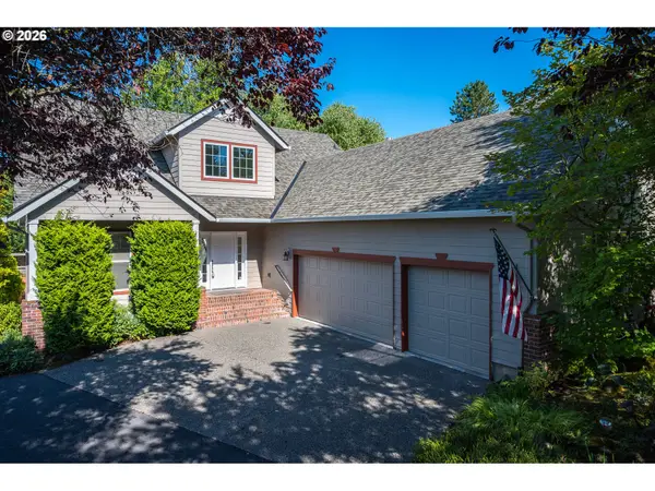 10898 SE Happy Valley Dr, HappyValley, OR 97086