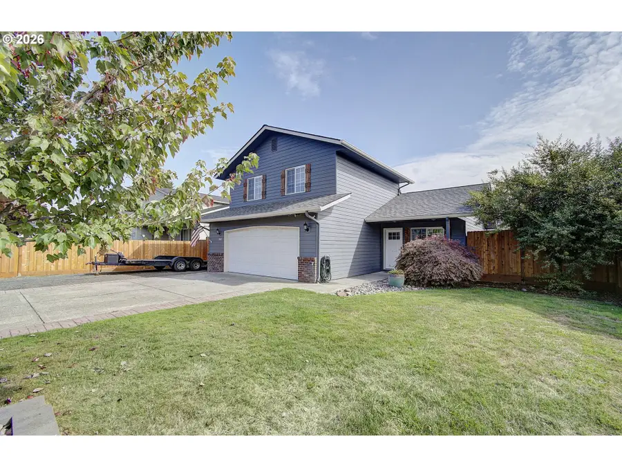 105 Radcliffe Rd, Kelso, WA 98626 - #2