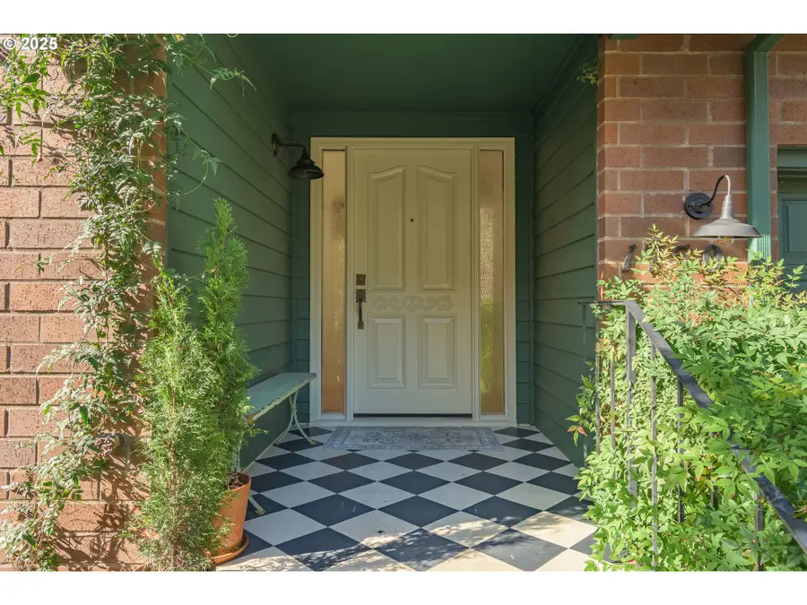 1750 Tabor St, Eugene, OR 97401 - Image #3