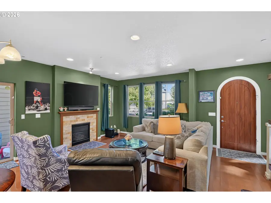 11106 SW Mont Blanc St, Wilsonville, OR 97070 - #3