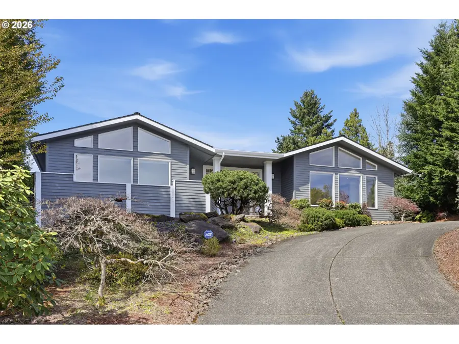 1611 SW Dickinson Ln, Portland, OR 97219 - #2