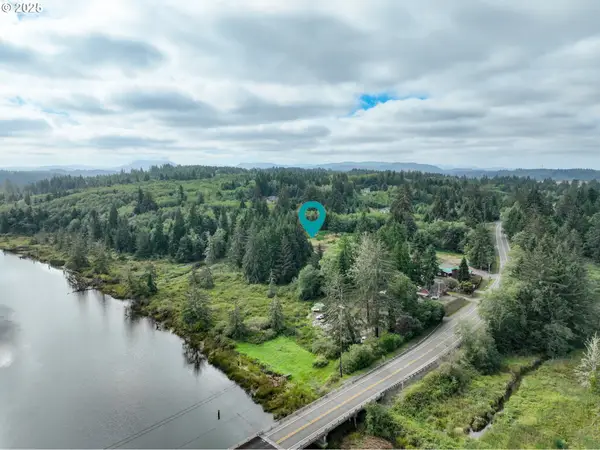 36629 King Kong Ln, Astoria, OR 97103