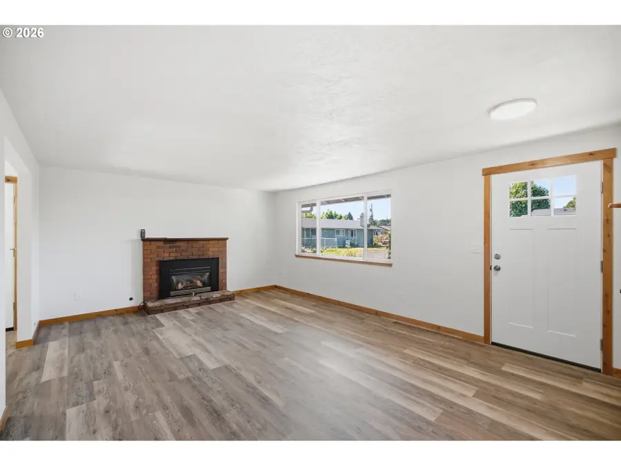 455 SE Park Ave, Corvallis, OR 97333 - #2