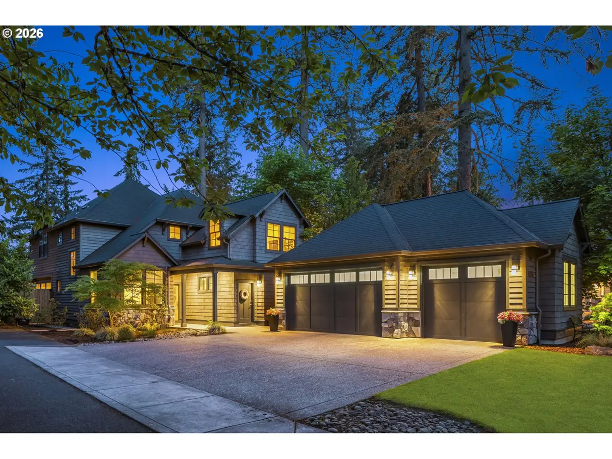4200 Upper Dr, Lake Oswego, OR 97035 - #1