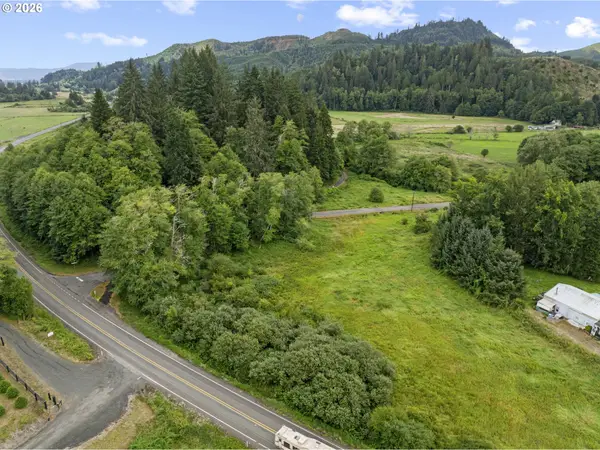 W State Route 4, Skamokawa, WA 98647