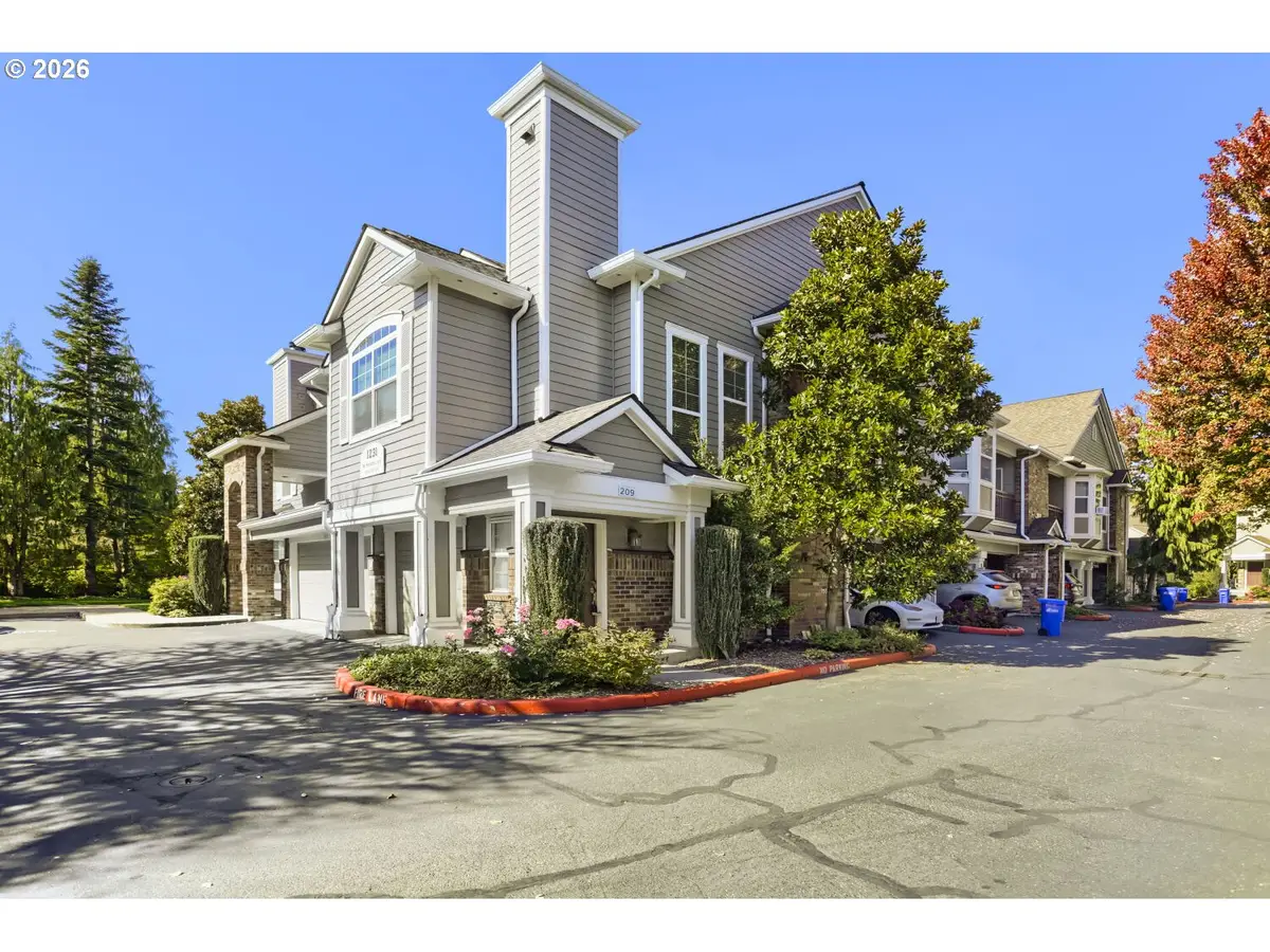 1231 NE Horizon Loop #209, Hillsboro, OR 97124 - #1