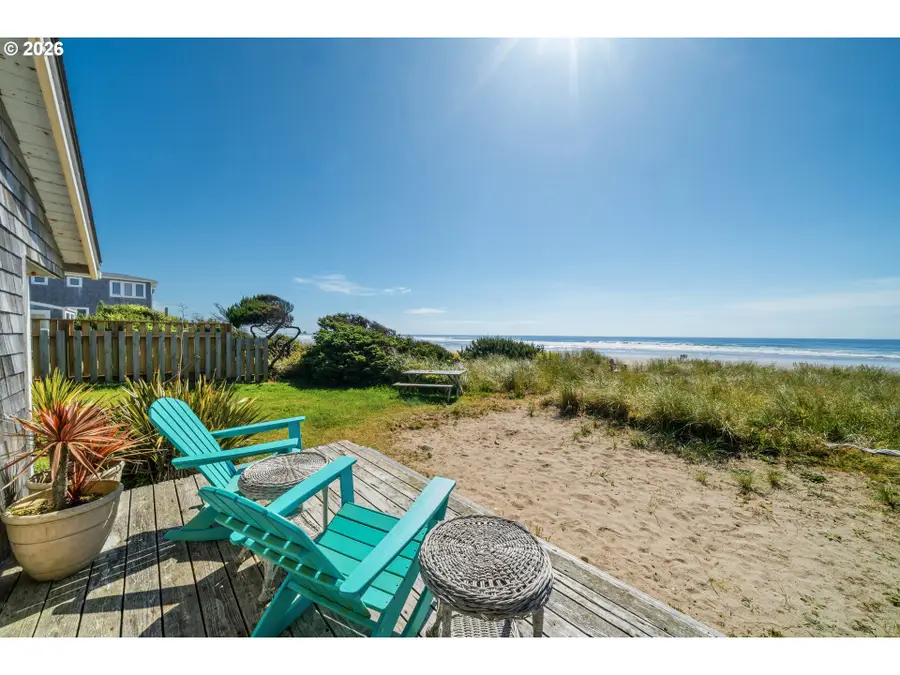 701 N Pacific St, Rockaway Beach, OR 97136 - #2