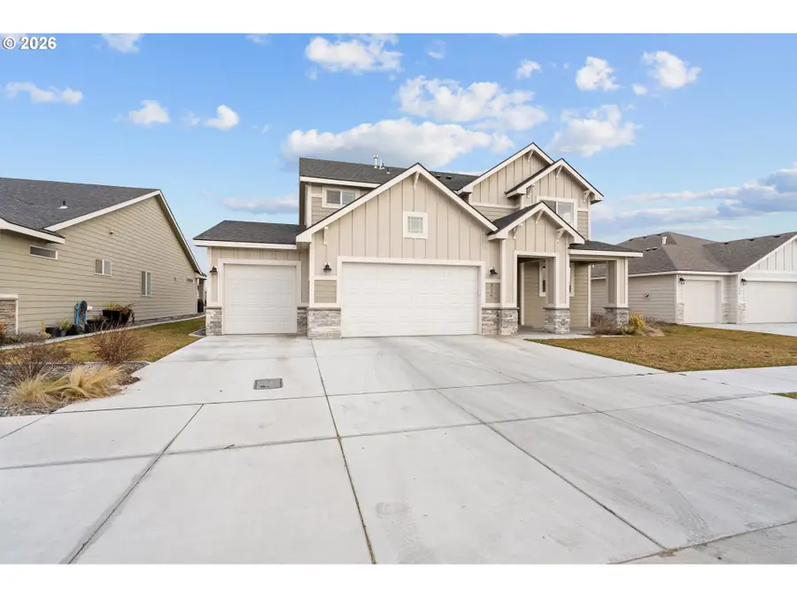 316 Sage St, Boardman, OR 97818 - #2