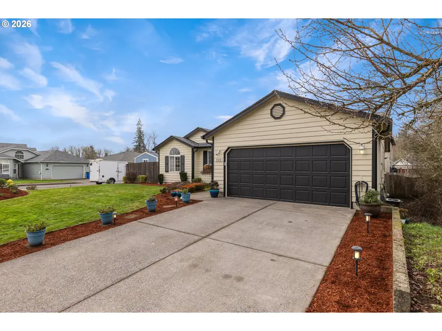 310 NW 29th Ave, Battle Ground, WA 98604 - Image #2