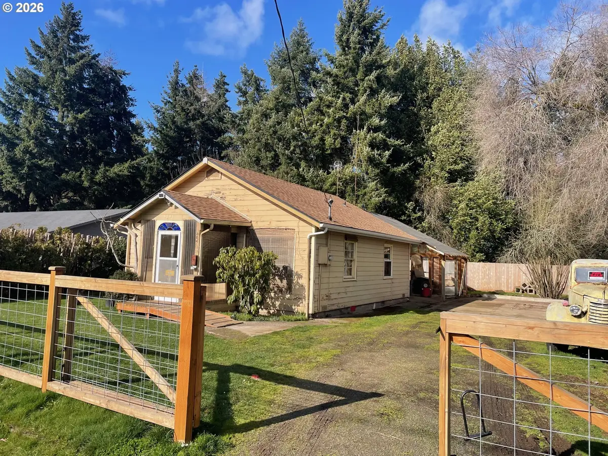 4041 Bell Ave, Eugene, OR 97402 - #1