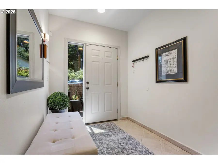 15764 SW Flagstone Dr, Beaverton, OR 97007 - #3