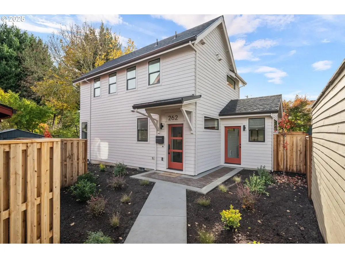 2624 N Kilpatrick St, Portland, OR 97217 - Image #1