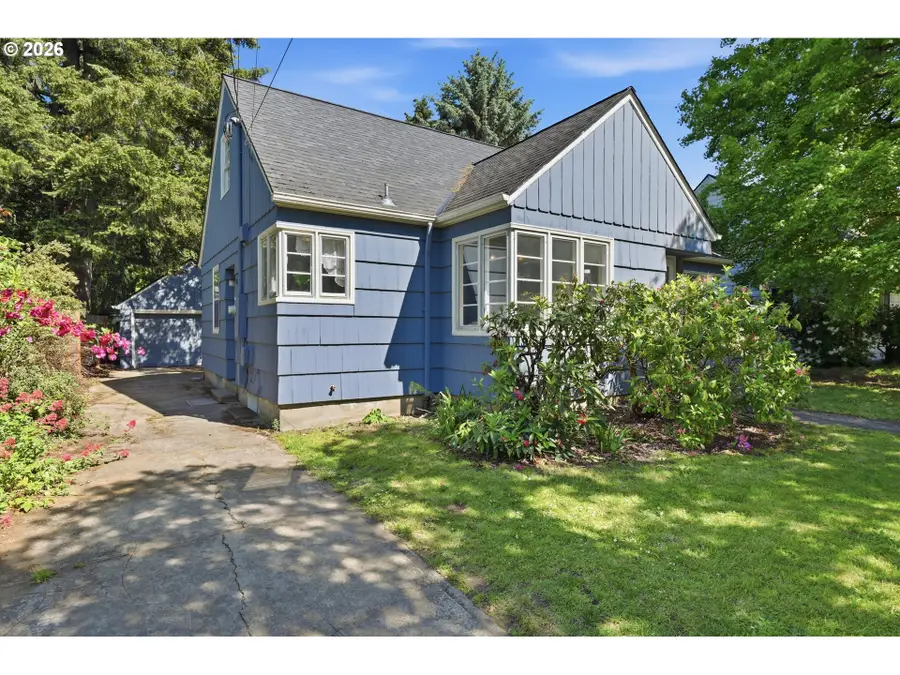 3212 SE 74th Ave, Portland, OR 97206 - #2