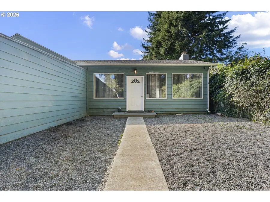 17520 Ross Ln, Brookings, OR 97415 - #2