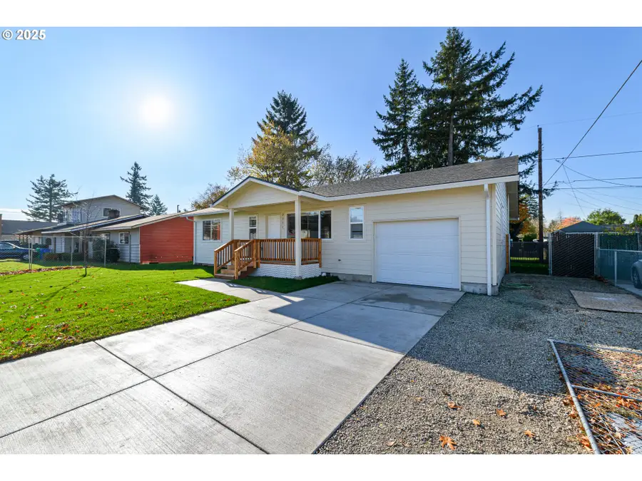 2211 SE 182nd Ave, Portland, OR 97233 - Image #3