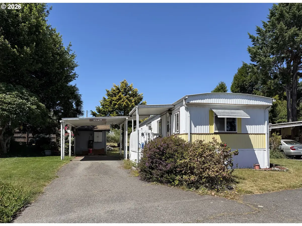 16131 W Hoffeldt Ln #Sp. 8, Brookings, OR 97415 - #1