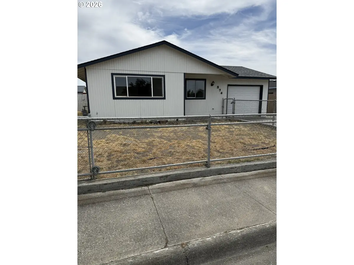 574 E Reeder Dr, Hermiston, OR 97838 - #1