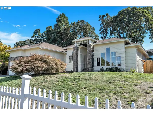 1689 Cinnamon Hill Dr, Salem, OR 97306