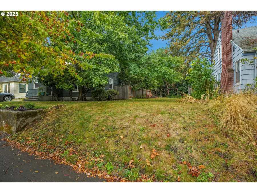 SE Crystal Springs Blvd, Portland, OR 97206 - Image #3