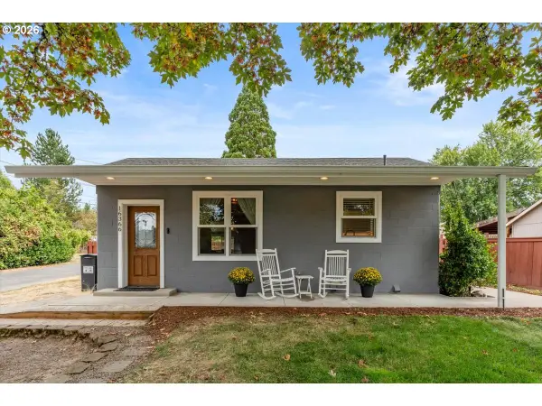 16366 Front Ave, OregonCity, OR 97045